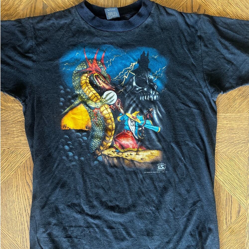Vintage 90s 3D Emblem Wizards & Lizards Dragon Wizard TShirt Large Single Stitch